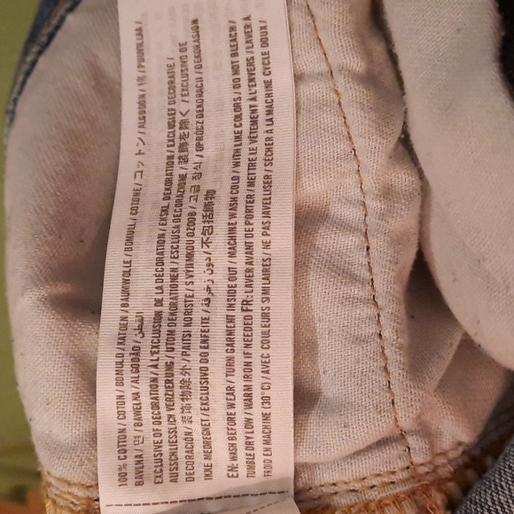 HOLLISTER Distressed Jeans, Classic Taper, Straight Legs - Picture 7 of 8